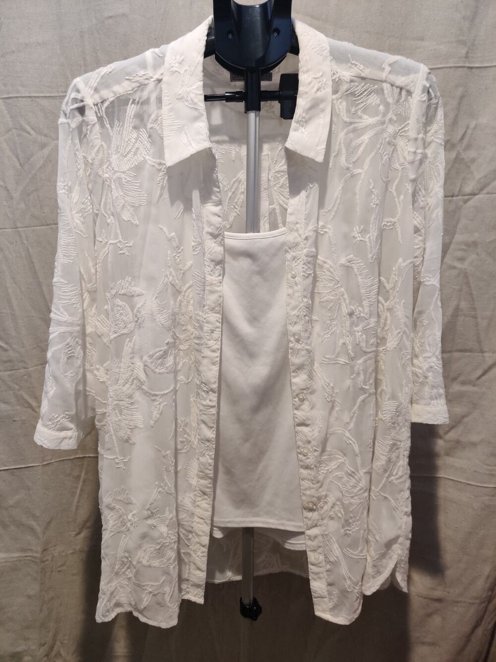 Vintage Dana Buchman Blouse Women's Size XL Floral Embroidered Cottagecore